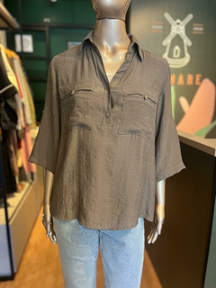 Camisa Roberta Cinza Chumbo
