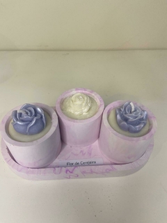 KIT 3 VELAS + BANDEJA EM RESINA MARMORIZADA