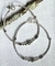Pulseira Bali - tubo texturizado e bolas - comprar online
