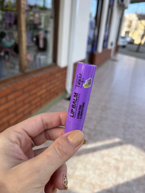 Bálsamo labial frutal-TEJAR - BROOKLYN
