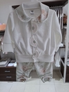 Conjunto 2P bordado petalos