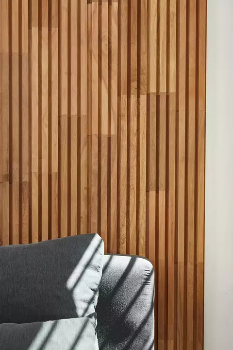 Acanalado Madera Natural Incienso TR