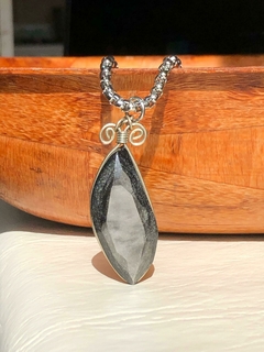 Collar "Obsidiana"
