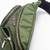 WAIST BAG TRIM GREEN na internet