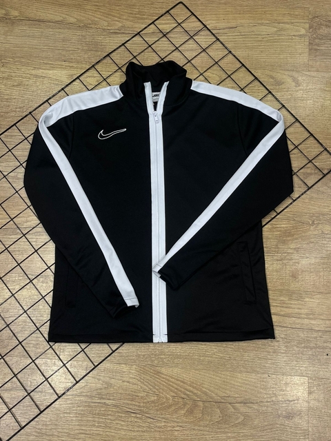 Jaqueta academy dry-fit Preta