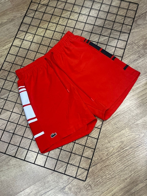 Bermuda Lacoste Vermelha