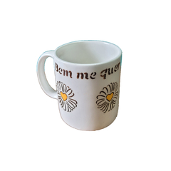 Caneca cerâmica Love 300ml - Altura 9,3cm e Largura de 8,4cm. - loja online