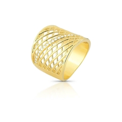 Anillo vazado con una línea de zirconia. Tamaño 16