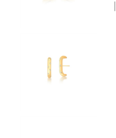 Ear Hook dorado con puntos de zirconia