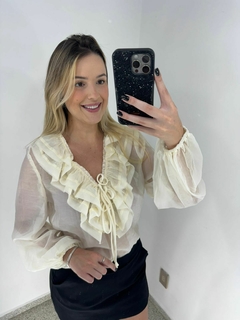 Camisa Babados Amarelo Bebe na internet
