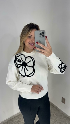 Tricot Suéter de Lã Bordado