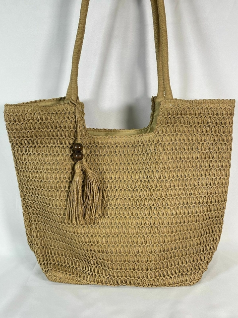 BOLSA DE PALHA COM ALÇA DUPLA E DETALHES EM TASSEL - comprar online