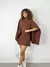 Conjunto Feminino em Alfaiataria Bata com Top e Shorts Saia