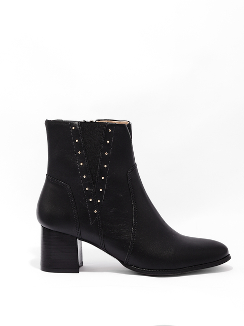 BOTA PRETA BICO REDONDO COURO