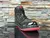 Nike Air Jordan 1 High Patent en Negro con Suela Roja en internet