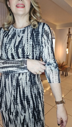 Vestido Midi de Tule Manga Longa - Sôlinda Boutique