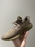 Adidas Yeezy (Marrom) na internet