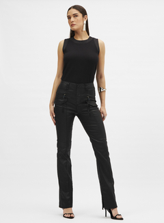 Calça Sarja Flare Resinada