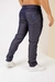 Jeans escuro : conforto e elegância em uma só peça" - comprar online