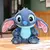 Lindo boneco de pelúcia Stitch Disney (dois modelos disponíveis) na internet