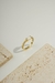 Anel com detalhe esmaltado