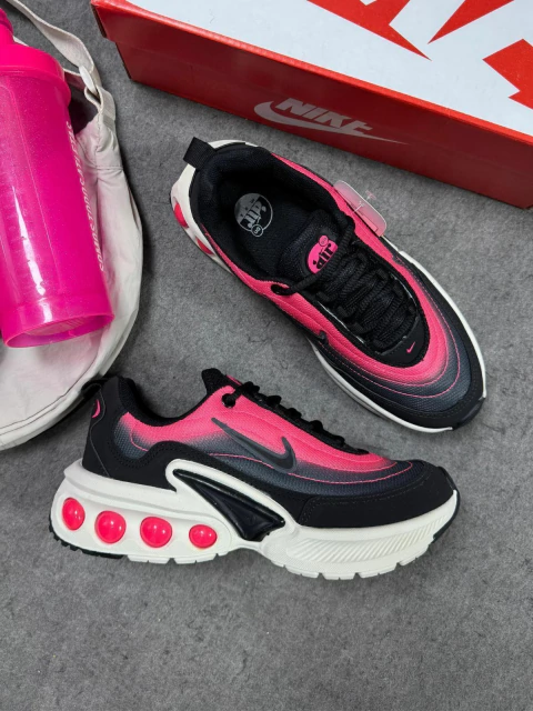 Nike Air Max DN 'Black/ Hyper Pink Gradient'
