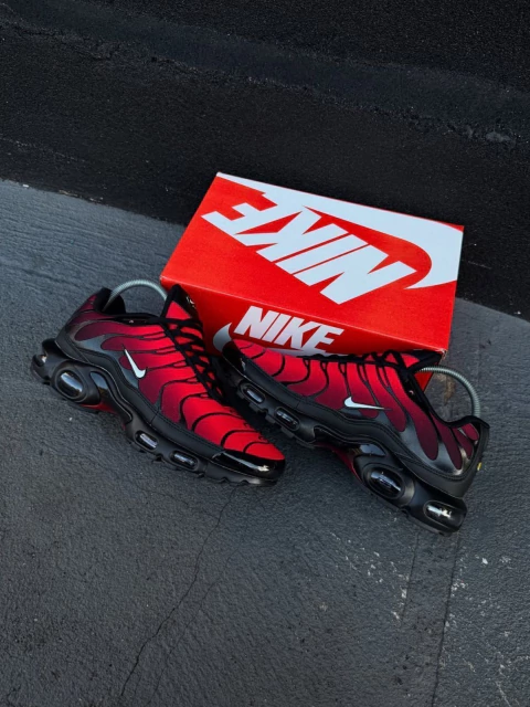 Nike Air Max Plus TN 'Crimson Night Legacy'