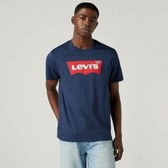 Remera Levis en internet