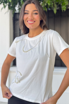Remera Blanca Bordado Perlas - comprar online