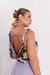 Blusa de seda estampada con bretel torsido y buche en espalda en internet