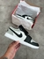 AIR JORDAN 1 LOW na internet