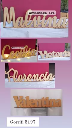 Nombre en 15cm de alto en internet