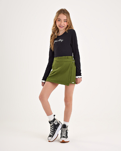 CONJUNTO BLUSA EM MALHA CANELADA E SHORT SAIA EM MOLETOM FELPADO 2251026 - comprar online