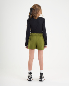 CONJUNTO BLUSA EM MALHA CANELADA E SHORT SAIA EM MOLETOM FELPADO 2251026 - Loja Amorê