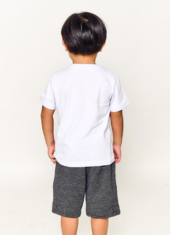 CAMISETA COM ESTILO - Loja Amorê