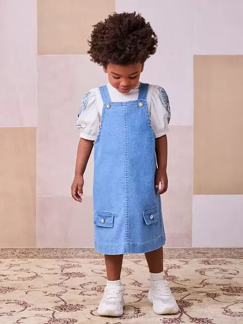 Salopete Jeans com Botões de Pérolas Animê
