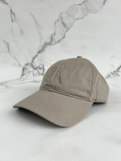 Gorra Calvin Klein en internet