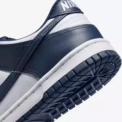 Nike SB Dunk Low en internet