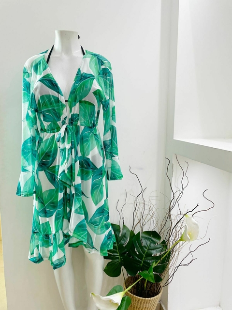 SAÍDA EM TULE CURTA FLORAL VERDE