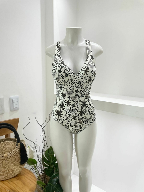 MAIÔ TRANSPASSADO - ESTAMPAS ESSENZA