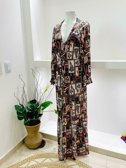 SAÍDA LONGA EM TULE - NORDESTINA