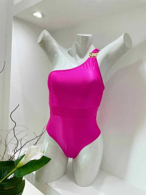 MAIÔ PINK 1 OMBRO COM ACESSÓRIO