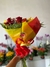 Buquê com Girassóis e Rosas Vermelhas – Beleza que Transmite Emoção - comprar online