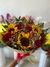 Imagem do Buquê com Girassóis e Rosas Vermelhas – Beleza que Transmite Emoção