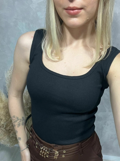 REGATA CANELADA ISA PRETO - comprar online