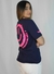 CAMISETA JESUS MAKES ME SMILE - AZUL MARINHO/ROSA na internet