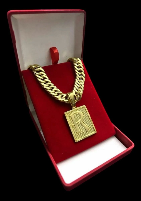 Cordão Grumet 13mm Feminino + Pingente Letra Banhado Ouro 18k - comprar online