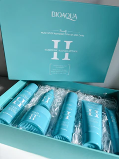 Skincare - Bioaqua Hyaluronic Acid Skin Gift Box: Hidratación y Nutrición