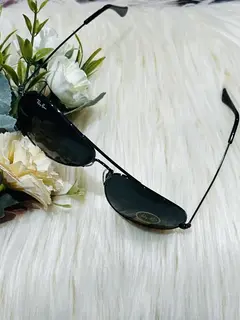 Lentes de sol Rayban Negros calidad PREMIUM, CON FUNDA DE TERCIOPELO, ESTUCHE Y CAJA DE LA MARCA - comprar online