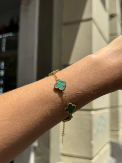 Pulsera Van Cleef - Acero Quirúrgico Blanco y Dorado - Calidad premium